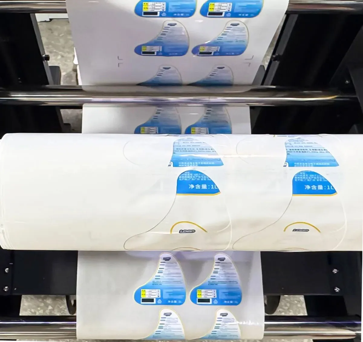 Automatic waste removal